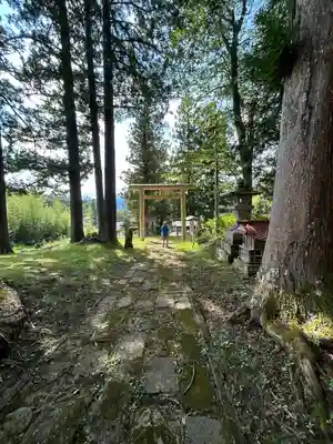 刈谷沢神明宮(長野県)