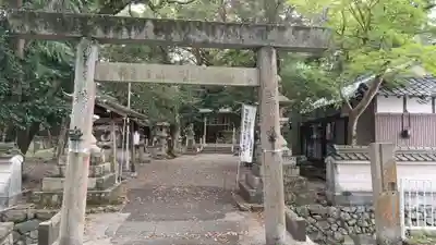 野志里神社の鳥居