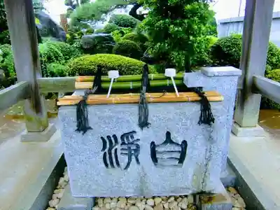 西栄寺の手水舎