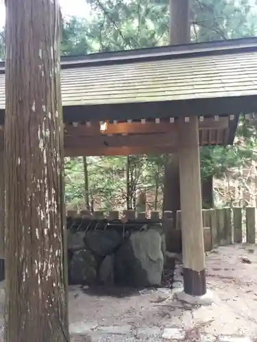  川上山若宮八幡宮の手水舎