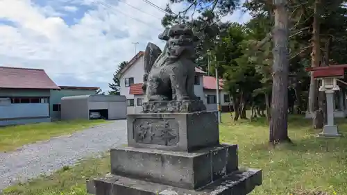 雨龍神社の狛犬