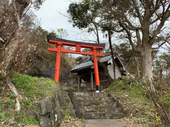 高皇産靈神社の鳥居