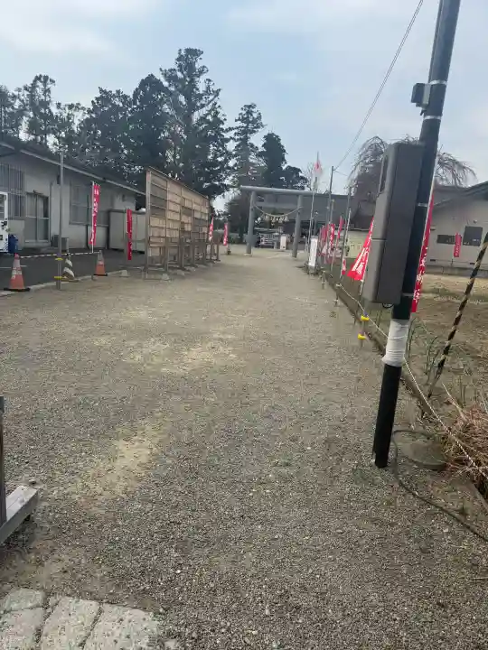 二柱神社の{uncategorized: "未分類", other: "その他", undefined: "問題あり", building: "その他建物", grave: "お墓", sacred_gate: "鳥居", guardian: "狛犬", statue: "像", buddha: "仏像", history: "歴史", nature: "自然", garden: "庭園", animal: "動物", pagoda: "塔", temizu: "手水舎", mountain_gate: "山門・神門", sanctuary: "本殿・本堂", subordinate: "末社・摂社", art: "芸術", scenery: "景色", jizo: "地蔵", ema: "絵馬", goshuin: "御朱印", omikuji: "おみくじ", items: "授与品その他", amulet: "お守り", goshuincho: "御朱印帳", eats: "食事", festival: "お祭り", votive_dance: "神楽", shichigosan: "七五三参", wedding: "結婚式", experience: "体験その他", initially: "初詣", around: "周辺", anti_infection: "感染症対策"}