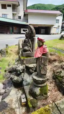 湯前神社の地蔵