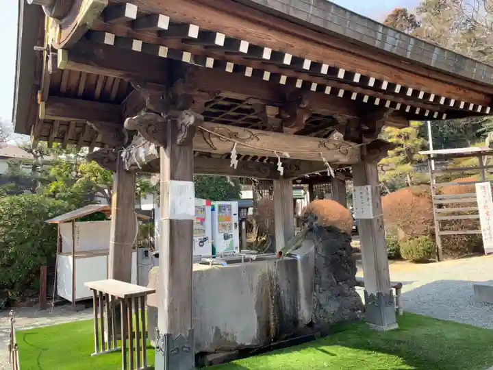 武州柿生琴平神社の手水舎