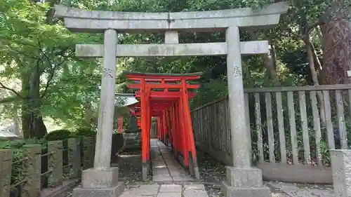 根津神社の鳥居