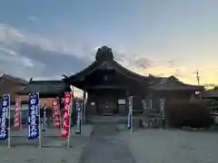 安楽寺の本殿