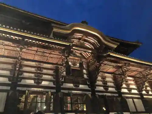 東大寺の本殿