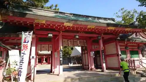 長田神社の山門・神門