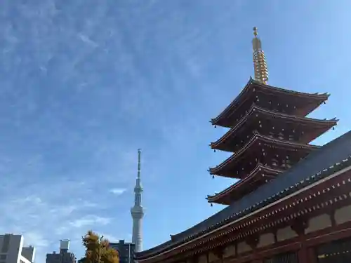浅草寺の塔
