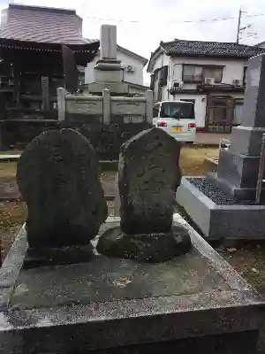 栄凉寺の建物その他