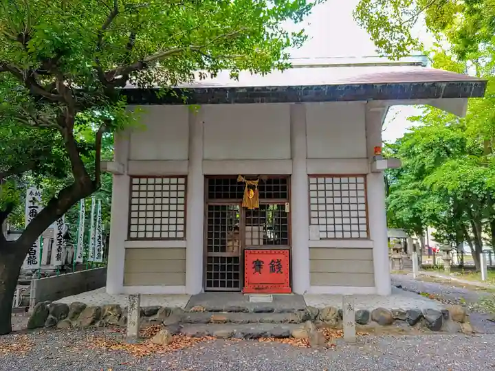 八劔社の本殿・本堂