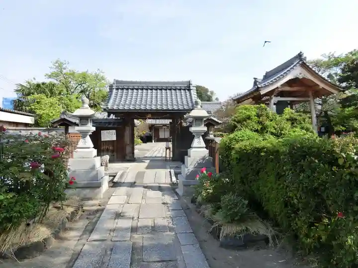 総持寺の山門・神門