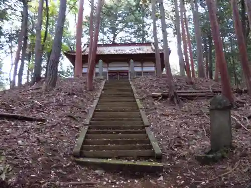 雲峰寺の本殿