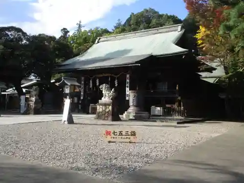 宇都宮二荒山神社の本殿・本堂