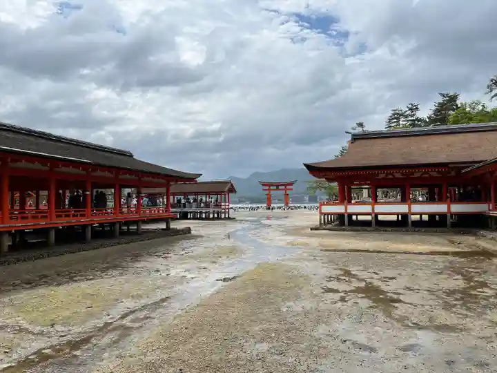 厳島神社(広島県)