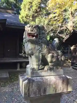 戸頭神社の狛犬