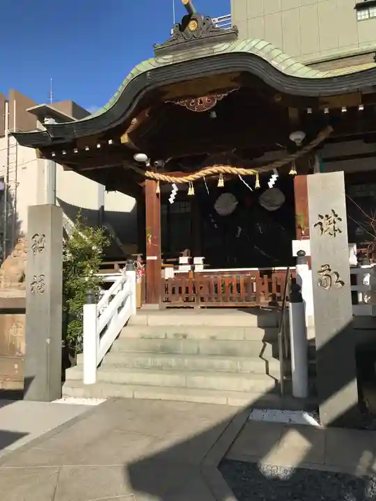 鵲森宮の本殿・本堂