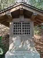 須磨稲荷大明神・和佐稲荷大明神の{uncategorized: "未分類", other: "その他", undefined: "問題あり", building: "その他建物", grave: "お墓", sacred_gate: "鳥居", guardian: "狛犬", statue: "像", buddha: "仏像", history: "歴史", nature: "自然", garden: "庭園", animal: "動物", pagoda: "塔", temizu: "手水舎", mountain_gate: "山門・神門", sanctuary: "本殿・本堂", subordinate: "末社・摂社", art: "芸術", scenery: "景色", jizo: "地蔵", ema: "絵馬", goshuin: "御朱印", omikuji: "おみくじ", items: "授与品その他", amulet: "お守り", goshuincho: "御朱印帳", eats: "食事", festival: "お祭り", votive_dance: "神楽", shichigosan: "七五三参", wedding: "結婚式", experience: "体験その他", initially: "初詣", around: "周辺", anti_infection: "感染症対策"}