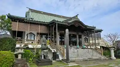 海蔵寺の{uncategorized: "未分類", other: "その他", undefined: "問題あり", building: "その他建物", grave: "お墓", sacred_gate: "鳥居", guardian: "狛犬", statue: "像", buddha: "仏像", history: "歴史", nature: "自然", garden: "庭園", animal: "動物", pagoda: "塔", temizu: "手水舎", mountain_gate: "山門・神門", sanctuary: "本殿・本堂", subordinate: "末社・摂社", art: "芸術", scenery: "景色", jizo: "地蔵", ema: "絵馬", goshuin: "御朱印", omikuji: "おみくじ", items: "授与品その他", amulet: "お守り", goshuincho: "御朱印帳", eats: "食事", festival: "お祭り", votive_dance: "神楽", shichigosan: "七五三参", wedding: "結婚式", experience: "体験その他", initially: "初詣", around: "周辺", anti_infection: "感染症対策"}