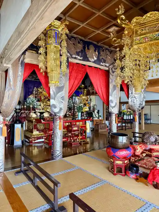 禅燈寺の{uncategorized: "未分類", other: "その他", undefined: "問題あり", building: "その他建物", grave: "お墓", sacred_gate: "鳥居", guardian: "狛犬", statue: "像", buddha: "仏像", history: "歴史", nature: "自然", garden: "庭園", animal: "動物", pagoda: "塔", temizu: "手水舎", mountain_gate: "山門・神門", sanctuary: "本殿・本堂", subordinate: "末社・摂社", art: "芸術", scenery: "景色", jizo: "地蔵", ema: "絵馬", goshuin: "御朱印", omikuji: "おみくじ", items: "授与品その他", amulet: "お守り", goshuincho: "御朱印帳", eats: "食事", festival: "お祭り", votive_dance: "神楽", shichigosan: "七五三参", wedding: "結婚式", experience: "体験その他", initially: "初詣", around: "周辺", anti_infection: "感染症対策"}