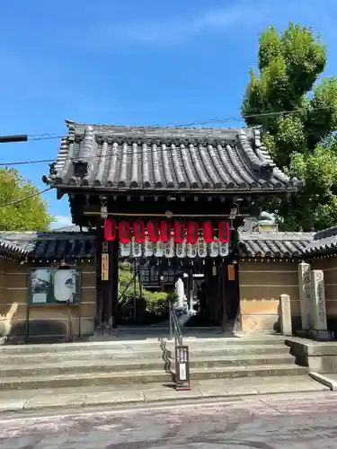 興徳寺の山門・神門