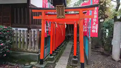 諏訪神社の鳥居