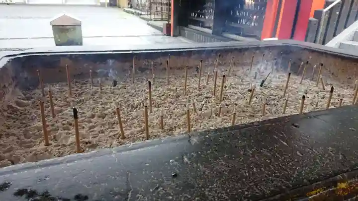 高塚愛宕地蔵尊の本殿・本堂