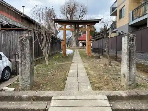 木留神社の建物その他