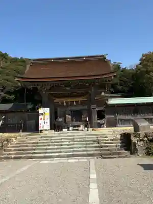 氣多大社の{uncategorized: "未分類", other: "その他", undefined: "問題あり", building: "その他建物", grave: "お墓", sacred_gate: "鳥居", guardian: "狛犬", statue: "像", buddha: "仏像", history: "歴史", nature: "自然", garden: "庭園", animal: "動物", pagoda: "塔", temizu: "手水舎", mountain_gate: "山門・神門", sanctuary: "本殿・本堂", subordinate: "末社・摂社", art: "芸術", scenery: "景色", jizo: "地蔵", ema: "絵馬", goshuin: "御朱印", omikuji: "おみくじ", items: "授与品その他", amulet: "お守り", goshuincho: "御朱印帳", eats: "食事", festival: "お祭り", votive_dance: "神楽", shichigosan: "七五三参", wedding: "結婚式", experience: "体験その他", initially: "初詣", around: "周辺", anti_infection: "感染症対策"}