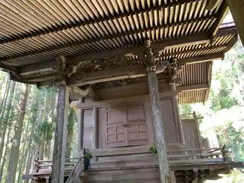 八幡神社の本殿・本堂