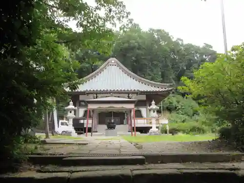 清滝寺の本殿・本堂