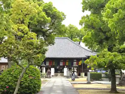 本山寺の本殿・本堂