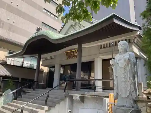 南蔵院の本殿・本堂