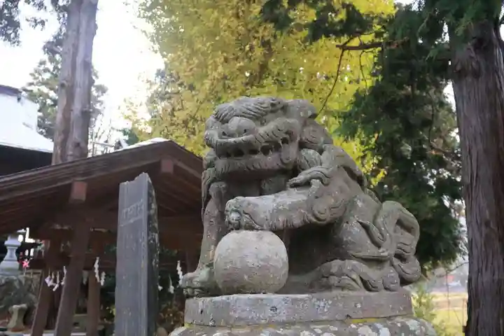 高司神社〜むすびの神の鎮まる社〜の狛犬