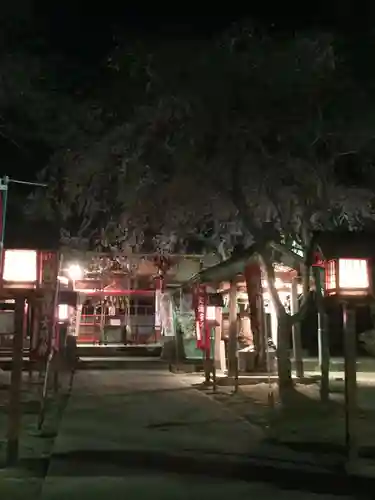 正一位 若草稲荷神社の本殿・本堂