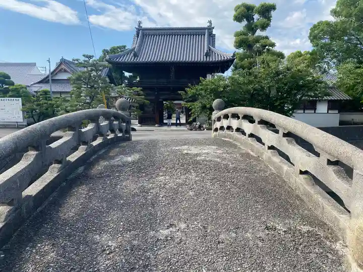 西林寺(愛媛県)