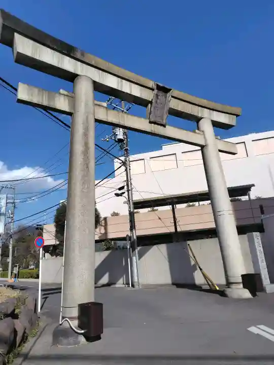 七社神社の{uncategorized: "未分類", other: "その他", undefined: "問題あり", building: "その他建物", grave: "お墓", sacred_gate: "鳥居", guardian: "狛犬", statue: "像", buddha: "仏像", history: "歴史", nature: "自然", garden: "庭園", animal: "動物", pagoda: "塔", temizu: "手水舎", mountain_gate: "山門・神門", sanctuary: "本殿・本堂", subordinate: "末社・摂社", art: "芸術", scenery: "景色", jizo: "地蔵", ema: "絵馬", goshuin: "御朱印", omikuji: "おみくじ", items: "授与品その他", amulet: "お守り", goshuincho: "御朱印帳", eats: "食事", festival: "お祭り", votive_dance: "神楽", shichigosan: "七五三参", wedding: "結婚式", experience: "体験その他", initially: "初詣", around: "周辺", anti_infection: "感染症対策"}