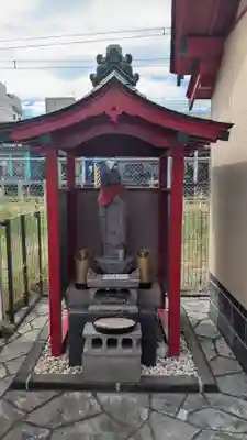 木更津駅東口無縁観音講の本殿・本堂