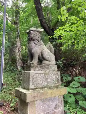 定山渓神社の狛犬