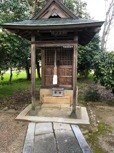 女代神社の末社・摂社