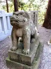 八幡神社の狛犬