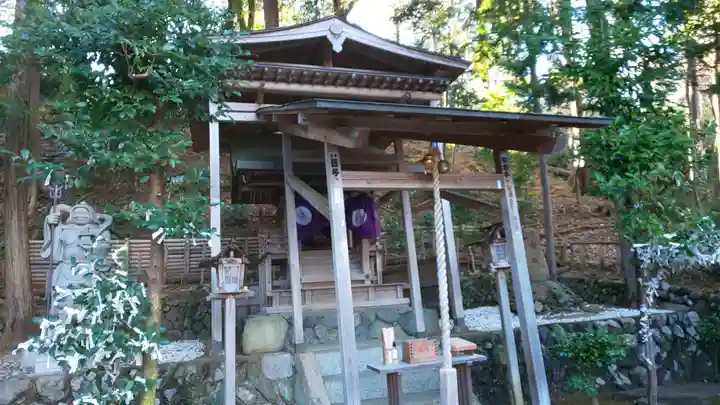 御髪神社の本殿・本堂