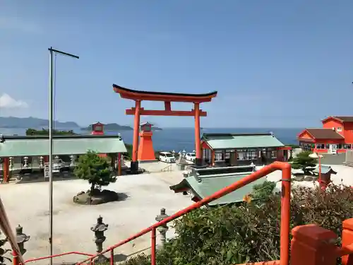 福徳稲荷神社の鳥居