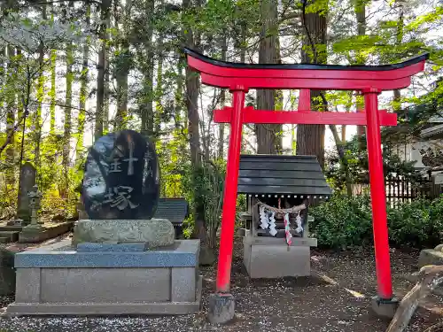 日高神社の末社