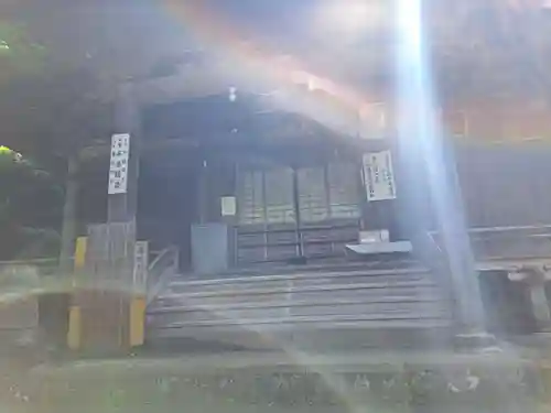 蓮城寺の本殿・本堂