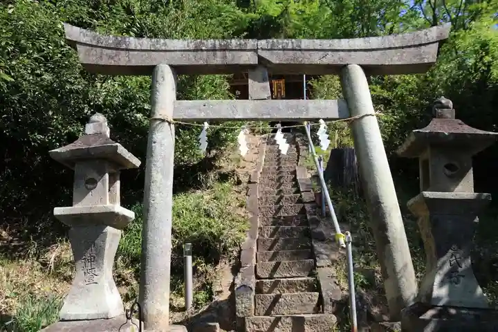 大六天麻王神社の鳥居