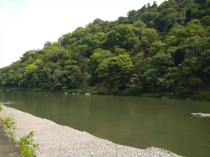 車折神社嵐山頓宮の周辺