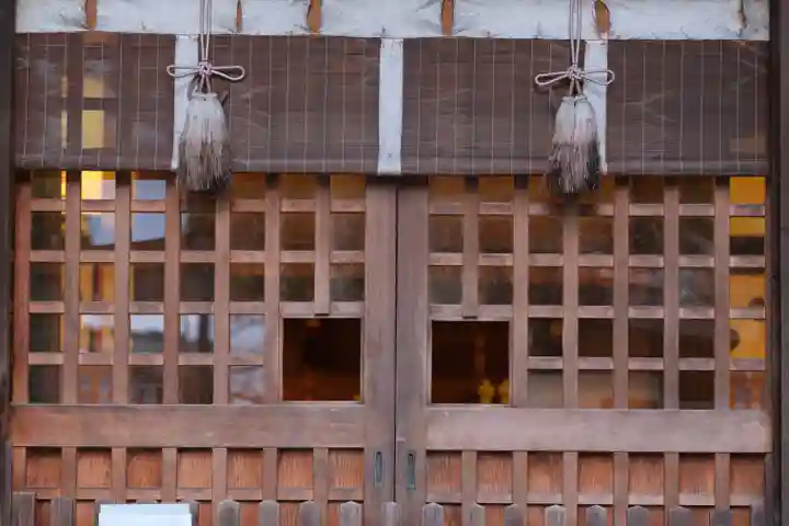 泉穴師神社のその他建物