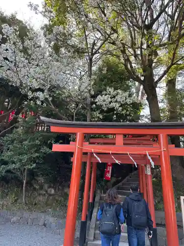 鶴岡八幡宮の末社・摂社